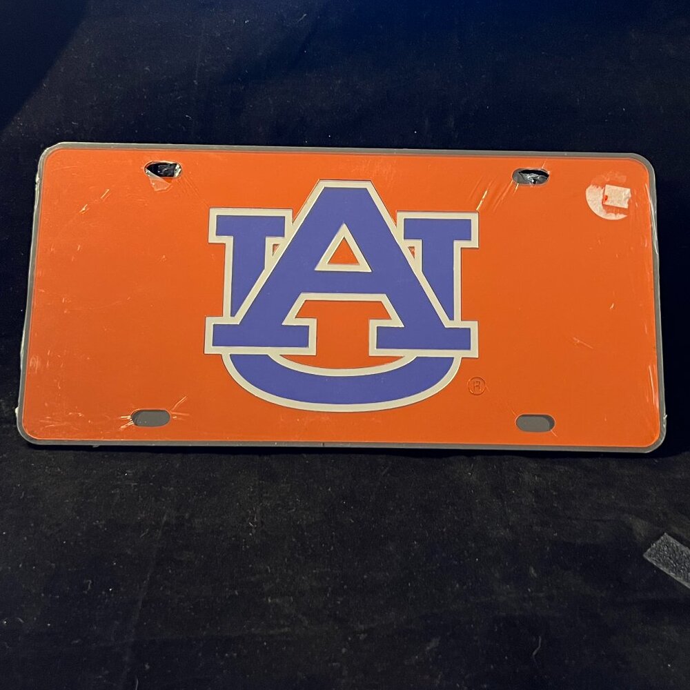 Game Day Outfitters Auburn University License Plate NWT